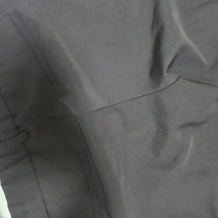 [BUNJANG] Black Slacks (Size L) / 봄여름용  블랙 슬랙스 L