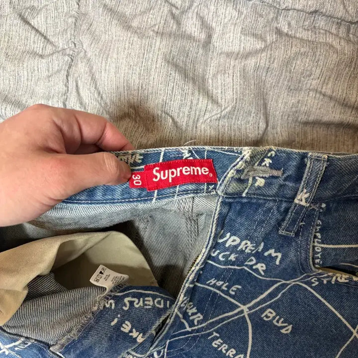 [BUNJANG] Supreme Gonz Map Denim Pants 30 Size / 슈프림 곤즈 맵 데님 팬츠 30 사이즈