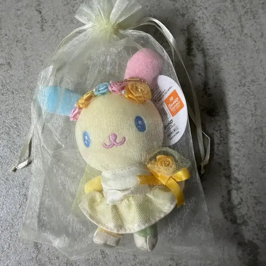 [BUNJANG] Sanrio Wedding Series UsaHana Mascot / 산리오 웨딩시리즈 우사하나 마스코트