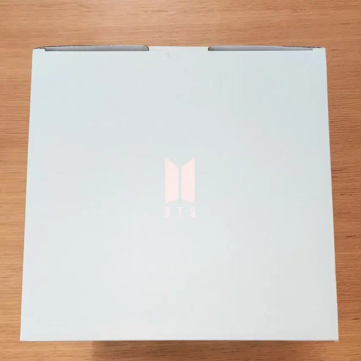 [BUNJANG] BTS Merch Box 11 Photocard Set (Unsealed) / 방탄소년단 bts 머치박스 11 포카세트 포함 (단순개봉)