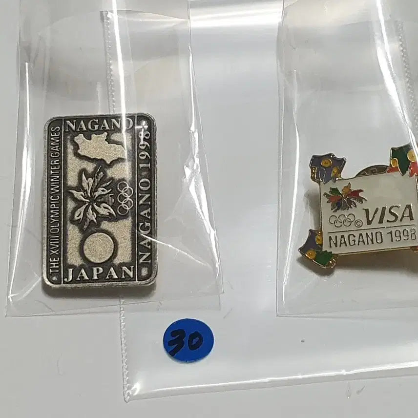 [BUNJANG] Nagano Olympic Commemorative Pin Badges Set / 나가노 올림픽 기념 핀뱃지 2종 세트