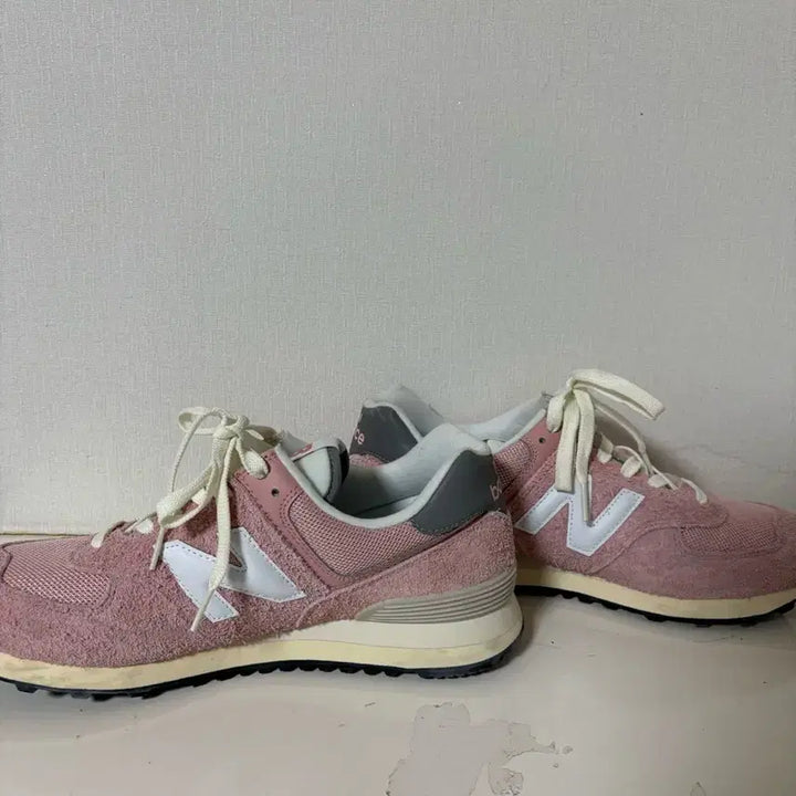 [SOLD OUT] 뉴발란스 574 핑크 275