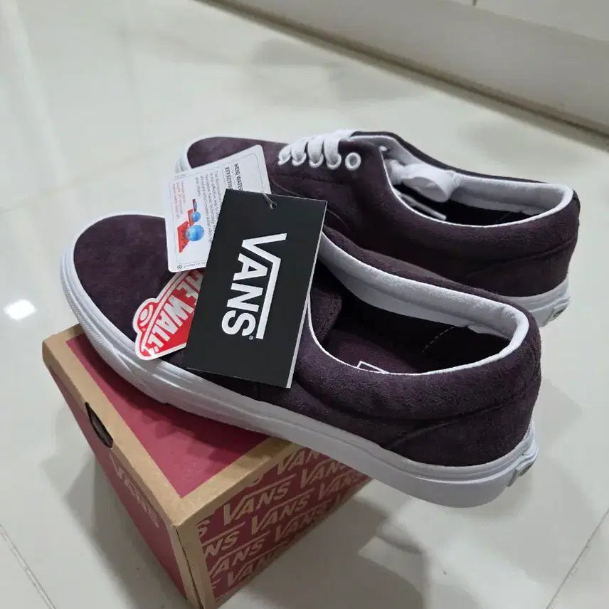 [BUNJANG] VANS Era Pig Suede Sneakers / (새상품) 반스VANS 에라 피그스웨이드 250 -헬스웨이트운동화/단화신
