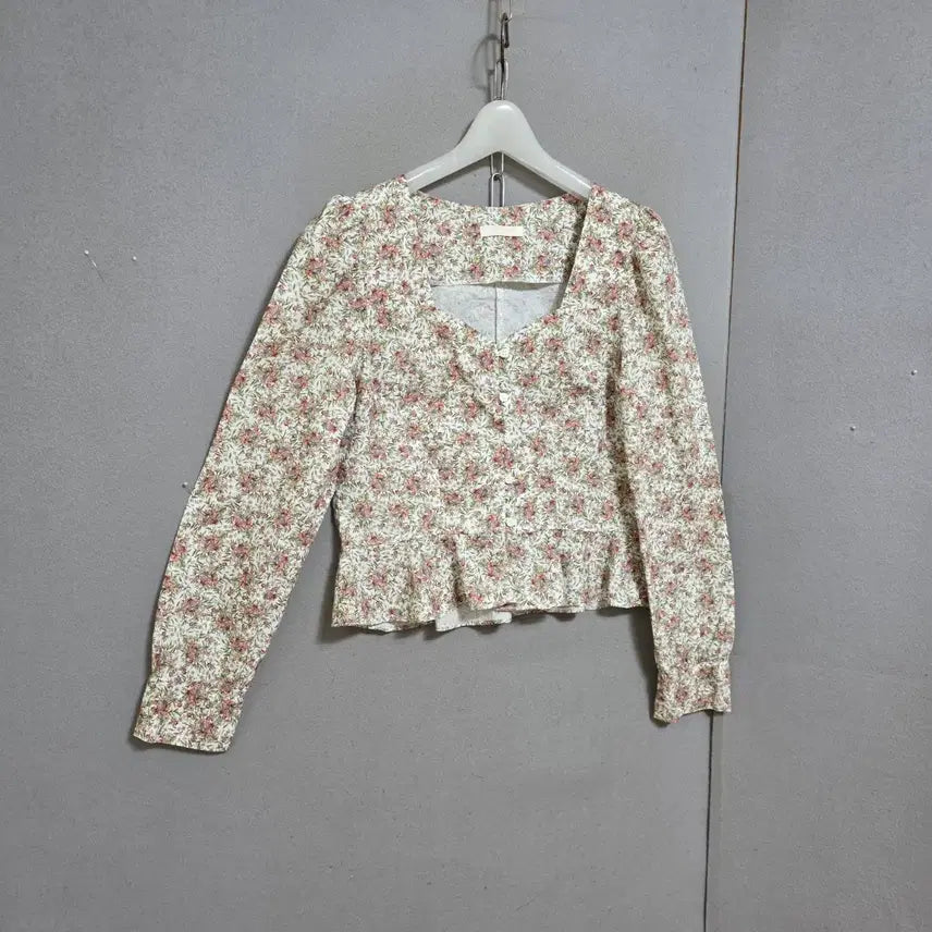 [BUNJANG] Square Neck Flower Blouse S / 스퀘어넥 플라워 블라우스 S  n2508