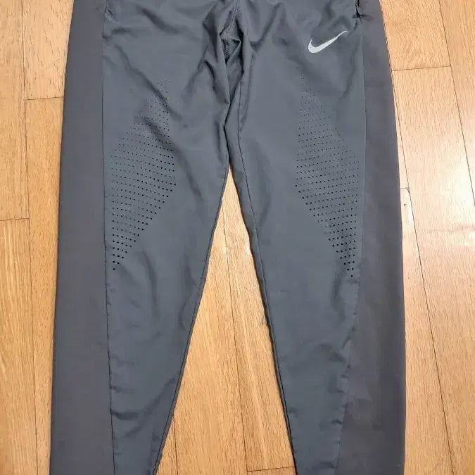 [BUNJANG] Nike Dri-FIT Training Pants 26 / 나이키 그레이 드라이핏 운동 트레이닝 바지 26