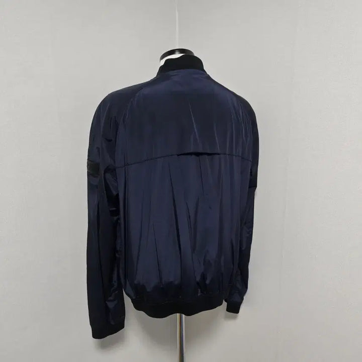 [BUNJANG] Burberry Sport Navy Blouson Jacket / 버버리스포츠 네이비 블루종 자켓 /남성 자켓/ 남자 자켓