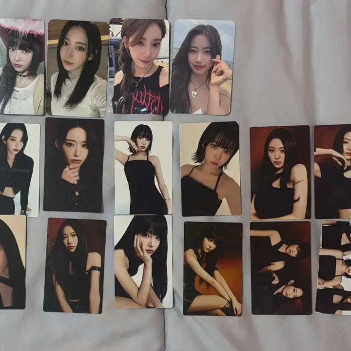 [BUNJANG] LE SSERAFIM Unsealed Album Photocard Bundle Set / 일괄) 르세라핌 개봉 앨범 포토카드 포카 양도 탈덕 처분 급처