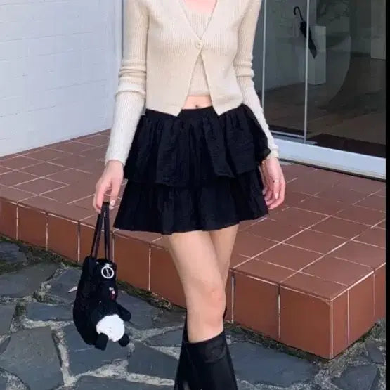 [BUNJANG] WearWeather Giselle Knit Cardigan - Beige / 웨어웨더 지젤 니트 가디건 베이지