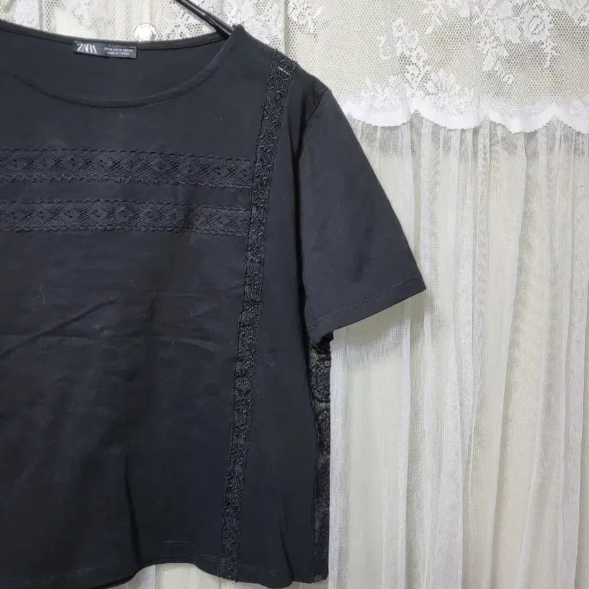 [BUNJANG] ZARA Black Lace Short Sleeve T-shirt / 자라ZARA 블랙 레이스 반팔 티셔츠