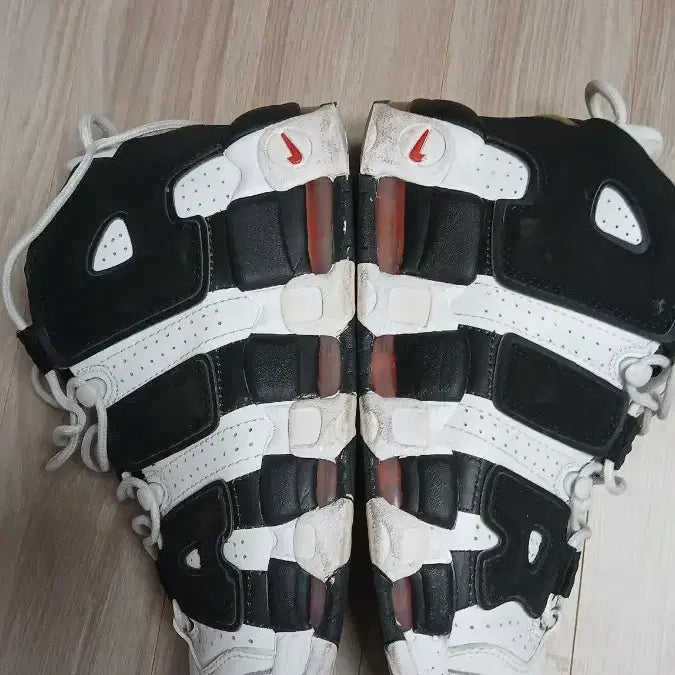 [BUNJANG] Nike Air More Uptempo Scottie Pippen (Size 265) / 나이키 에어 모어 업템포 스카티피펜 265사이즈 박스없음