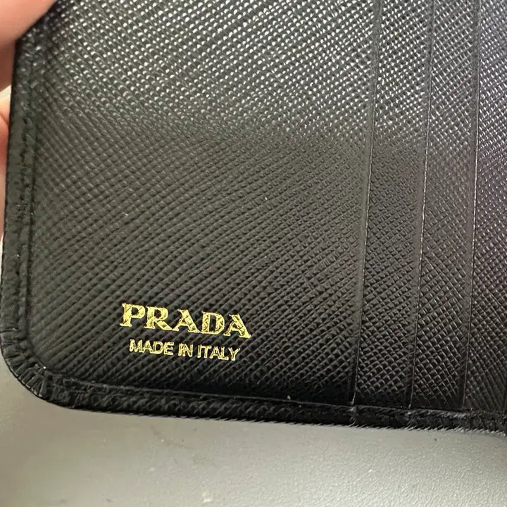 [BUNJANG] Prada Saffiano Leather Bifold Wallet / 프라다 사피아노 반지갑 블랙