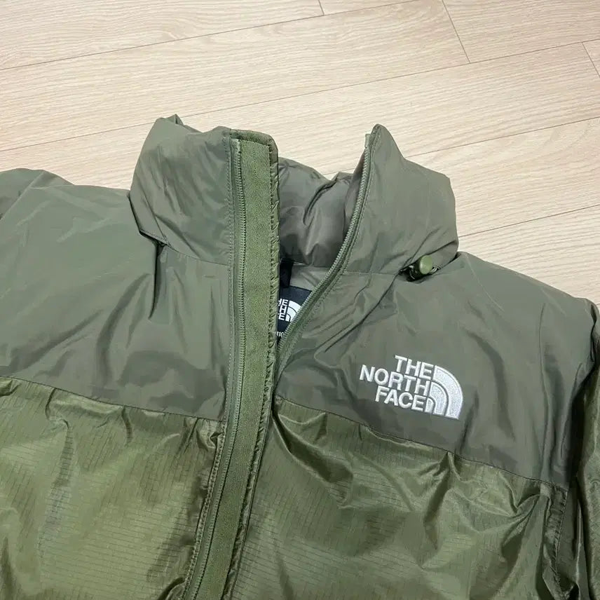[SOLD OUT] 노스페이스 1996 워터 쉴드 눕시 다운 자켓  XXL사이즈 (카키)