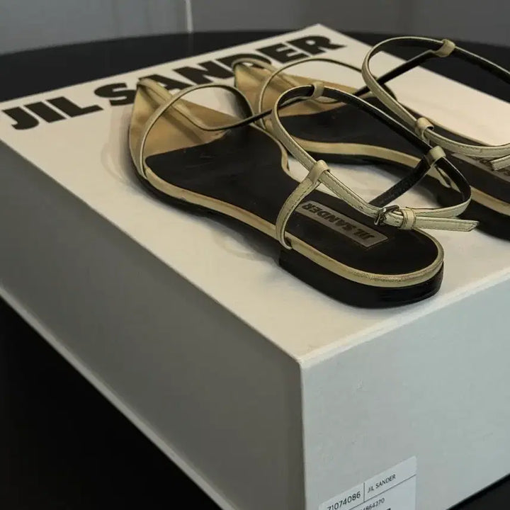 [BUNJANG] Jil Sander Cage Sandals / 질샌더 JILSANDER 케이지샌들 37