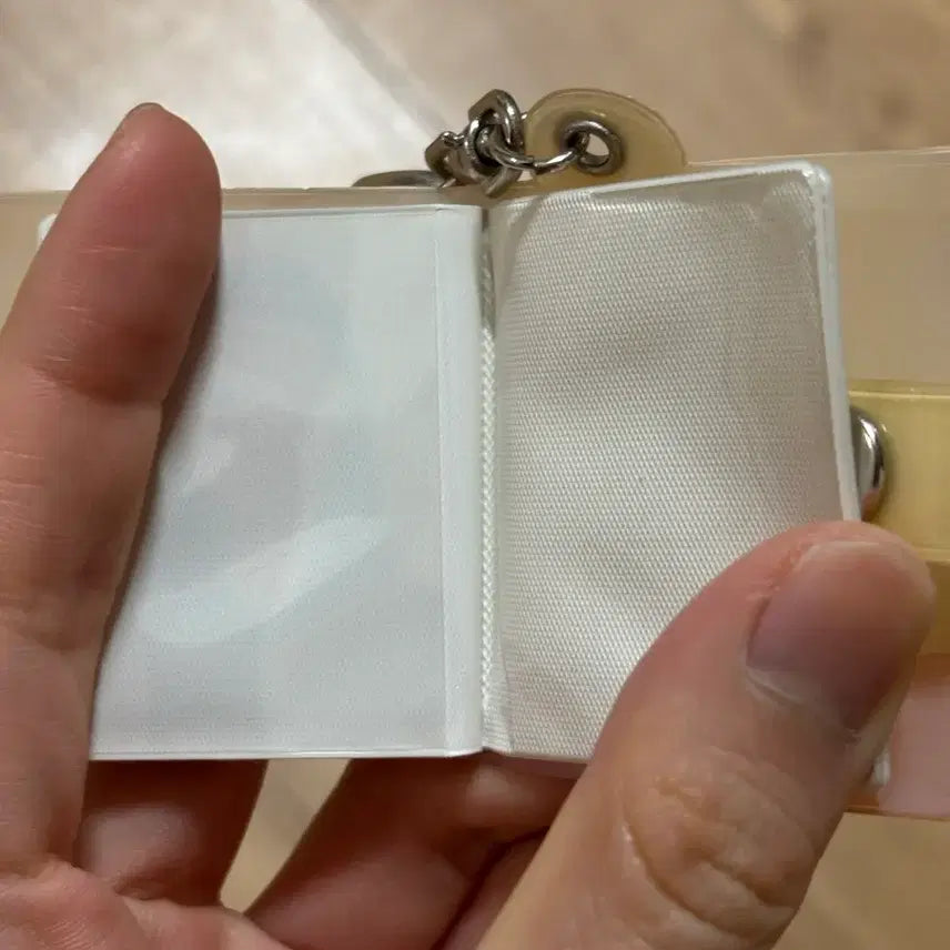 [BUNJANG] Nyahanman 춘배 Mini Collect Book Keyring / 새상품) 냐한남자 춘배 미니 콜렉트북 키링