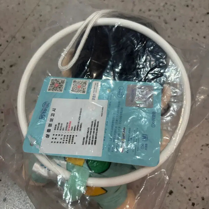 [BUNJANG] Crayon Shin-chan Kuji Tissue Holder and Towel Hanger / 미개봉>짱구 쿠지 휴지걸이 수건걸이