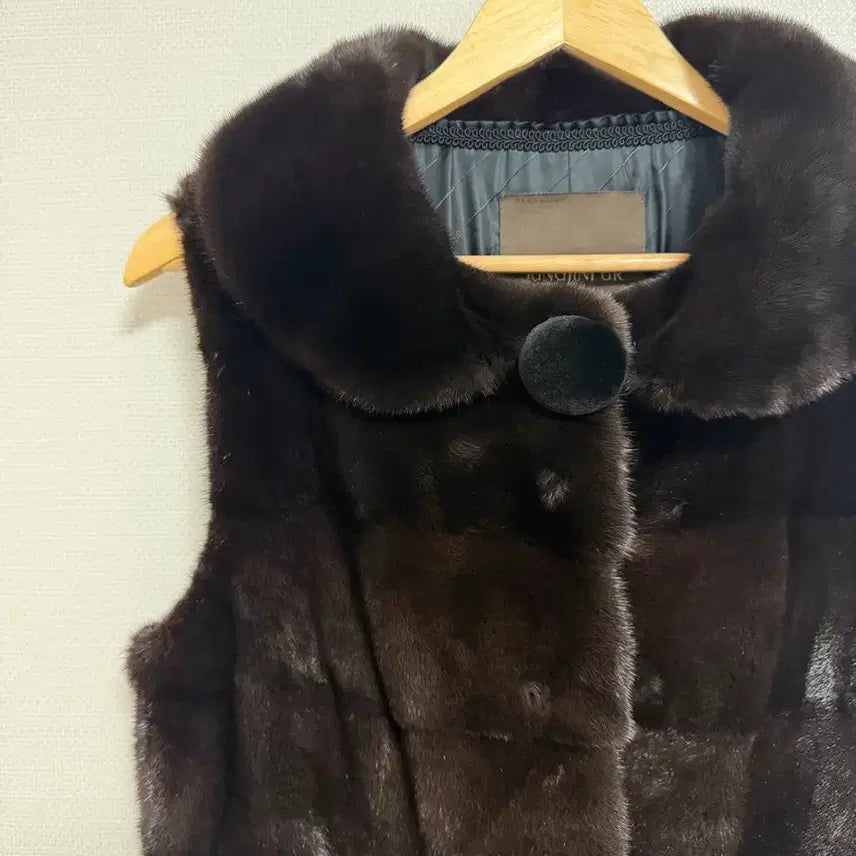 [BUNJANG] Sungjin Fur Blackglama Mink Vest / 성진모피 블랙그라마 밍크베스트조끼
