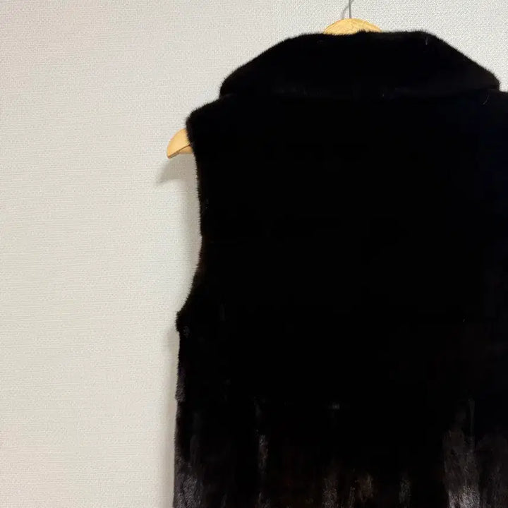 [BUNJANG] Sungjin Fur Blackglama Mink Vest / 성진모피 블랙그라마 밍크베스트조끼