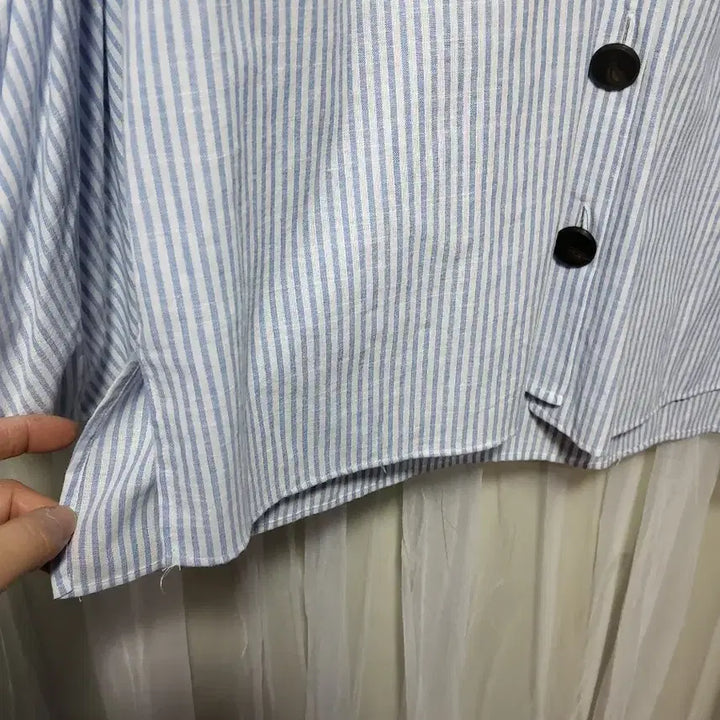 [BUNJANG] ZARA Striped Balloon Sleeve Blouse / 자라 ZARA 스트라이프 왕벌룬 퍼프 블라우스
