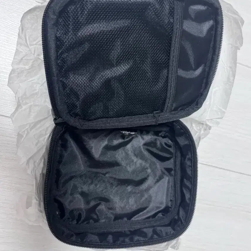 [BUNJANG] Gang Dong-won Pouch / 강동원 파우치