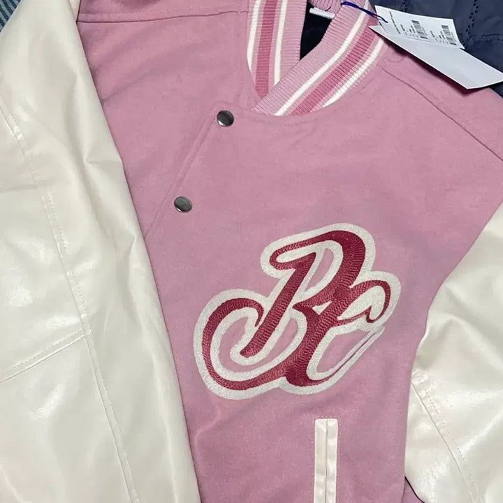 [BUNJANG] BonChamps Heart Logo Varsity Jacket Pink / 원가169000원 | 무신사 본챔스 하트 로고 바시티 자켓 핑크
