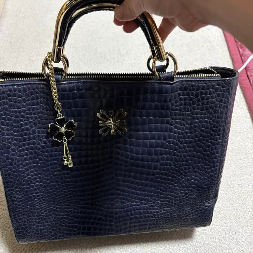 [BUNJANG] Ricky Rosetta Navy Crocodile Leather Tote Bag / 리키 로제타 소가죽 네이비 악어 토트백