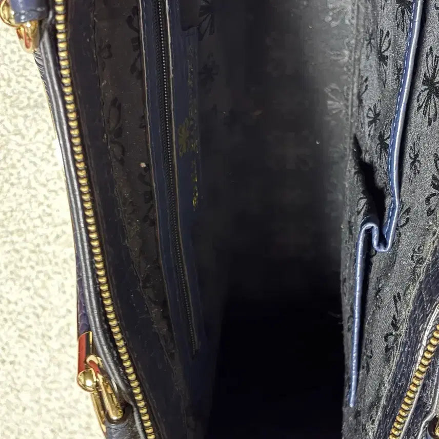 [BUNJANG] Ricky Rosetta Navy Crocodile Leather Tote Bag / 리키 로제타 소가죽 네이비 악어 토트백