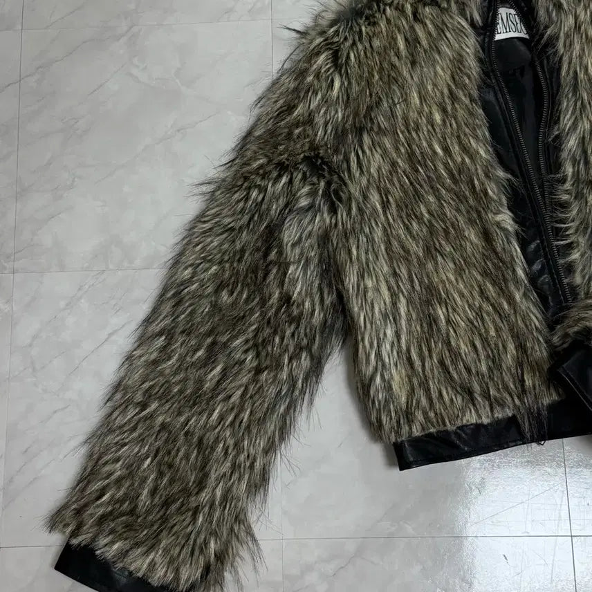 [BUNJANG] Bohemian Seoul High Neck Two-Way Fur Jacket / 보헤미안서울 하이넥 투웨이 퍼자켓 브라운