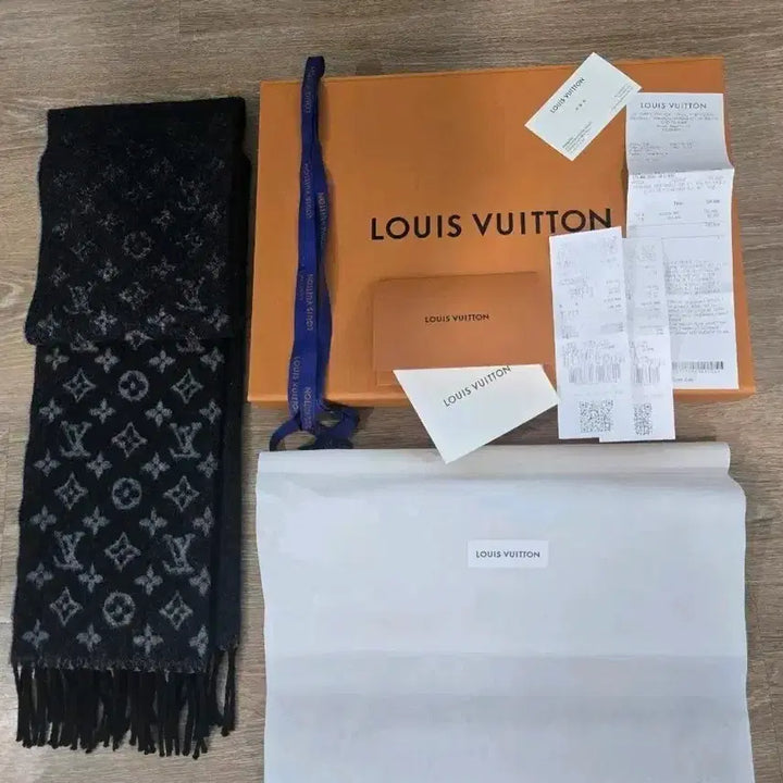 [BUNJANG] Louis Vuitton Scarf / 루이비통 목도리