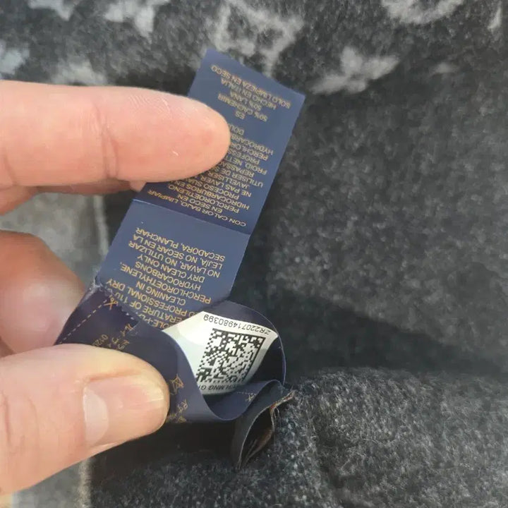 [BUNJANG] Louis Vuitton Scarf / 루이비통 목도리