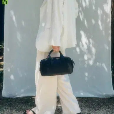 [BUNJANG] Couronne Boate Tote Bag / 쿠론 보아뜨 토트백 블랙