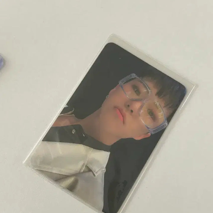 [BUNJANG] SEVENTEEN Hoshi Attacca POB Photocard / 세븐틴 호시 아타카 예사특전 고글포카