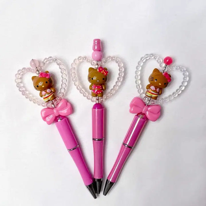 [BUNJANG] Hello Kitty Ballpoint Pen with Beads and Figure / 헬로키티 키티볼펜 볼펜꾸미기 볼꾸 펜꾸 키티비즈 키티피규어