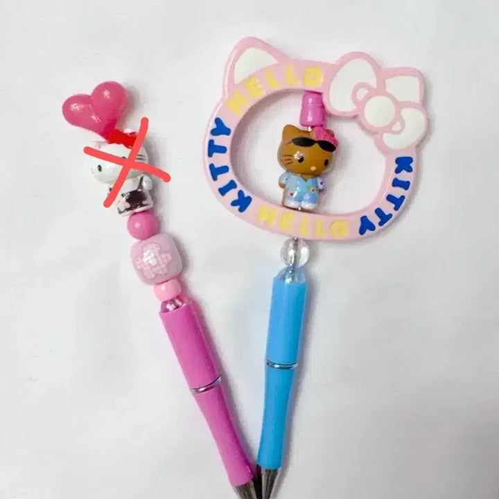 [BUNJANG] Hello Kitty Ballpoint Pen with Beads and Figure / 헬로키티 키티볼펜 볼펜꾸미기 볼꾸 펜꾸 키티비즈 키티피규어