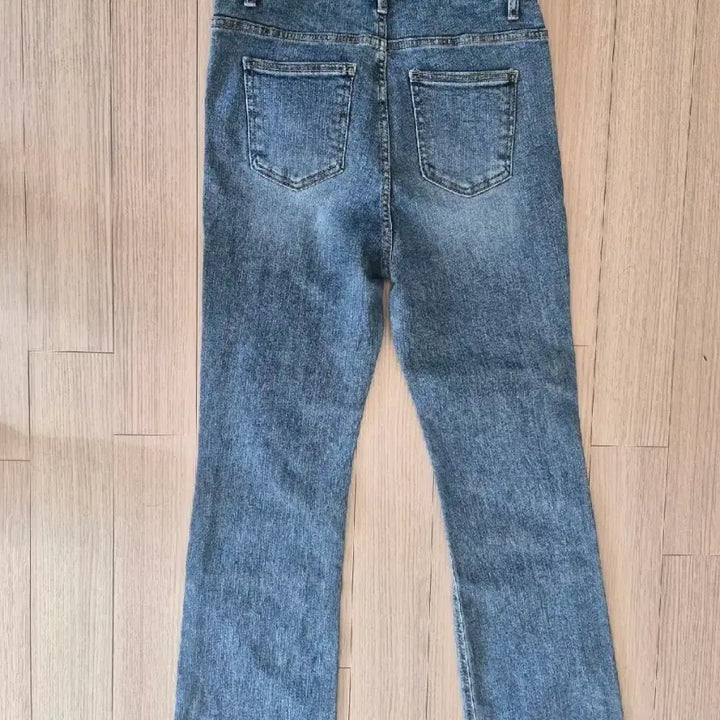 [BUNJANG] Bootcut Denim Jeans / 부츠컷 스타일의 데님 청바지