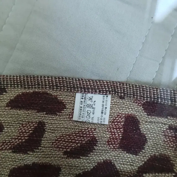 [BUNJANG] Zebra Pattern Shawl Scarf / 목도리 숄도돕니다
