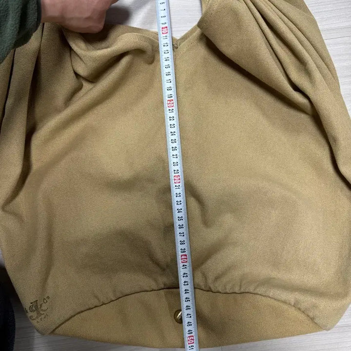 [BUNJANG] Capital Tote Bag / 캐피탈 토트백