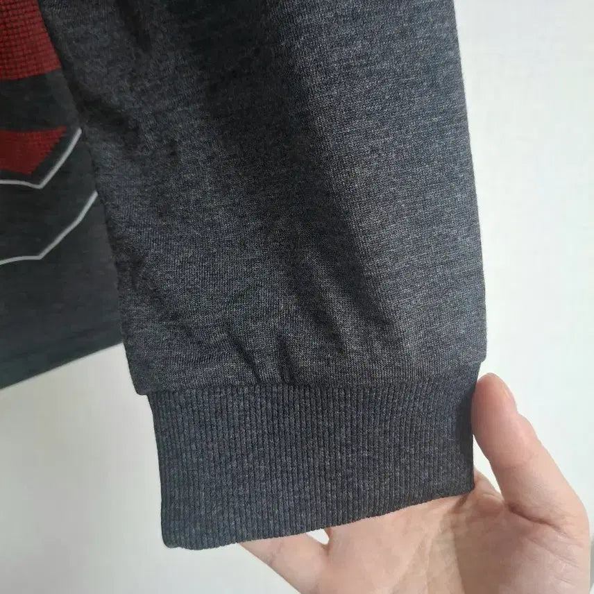 [BUNJANG] Qatar Airways F1 Pajamas Set / 새제품 / 카타르항공 F1 잠옷 + 슬리퍼 세트 / 바지&amp;티셔츠 / 비지