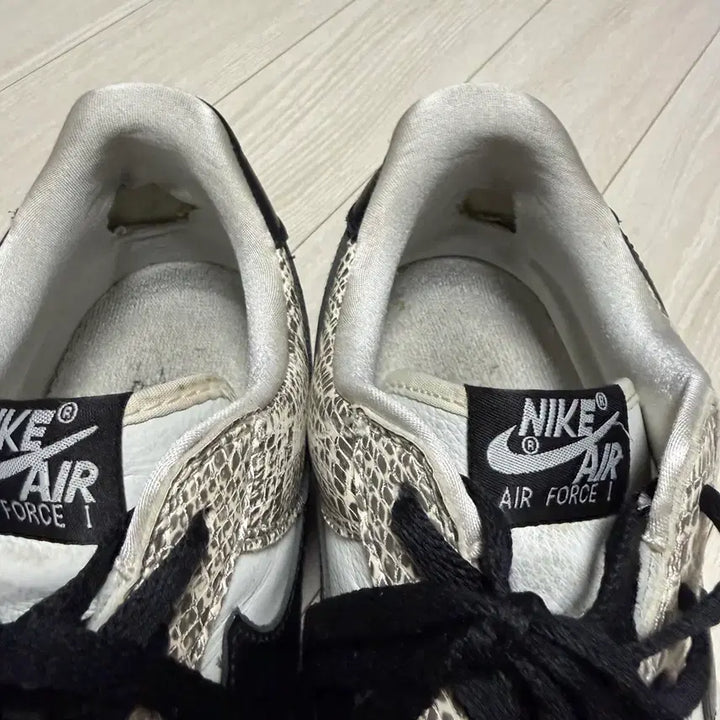[BUNJANG] Nike Air Force 1 Low Retro Cocoa 2018 Snake 290 Size / 나이키 에어포스 1 로우 레트로 코코아 2018 스네이크 290사이즈