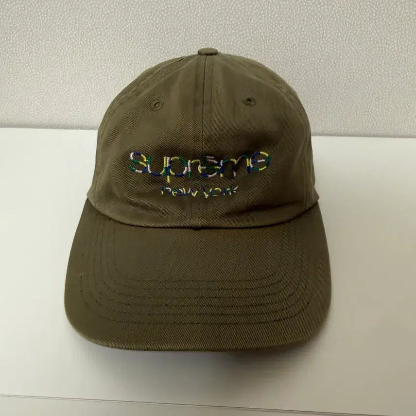 [BUNJANG] Supreme Classic Logo 6-Panel Cap Olive / 슈프림 클래식로고 6패널 캡 올리브