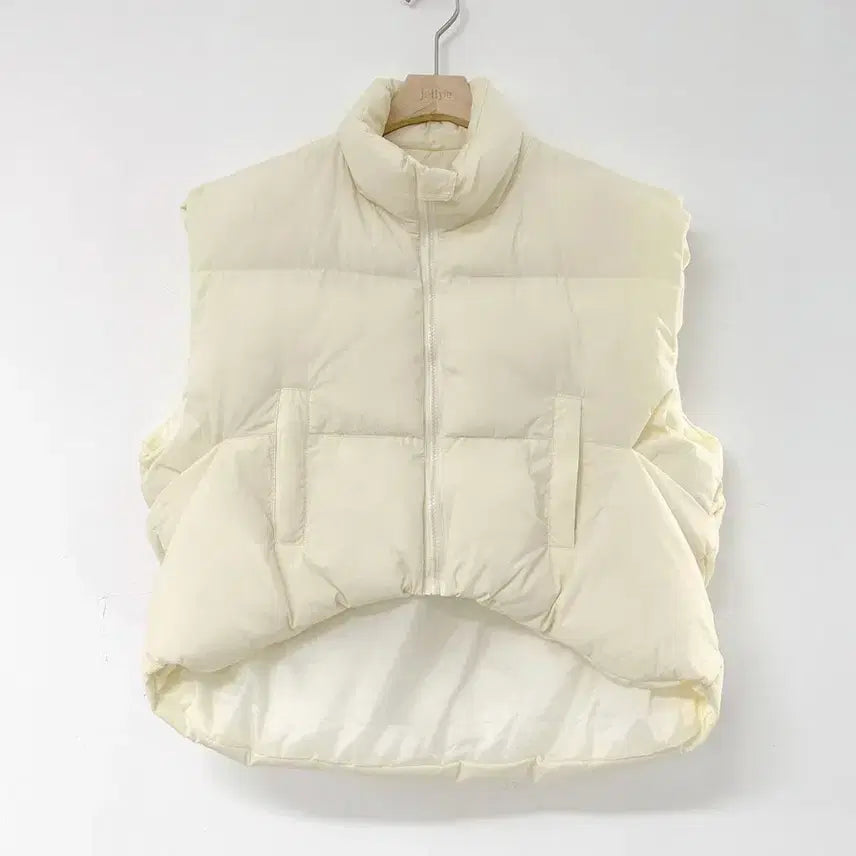[SOLD OUT] 포근한 이지룩 언발란스 패딩 조끼_아이보리