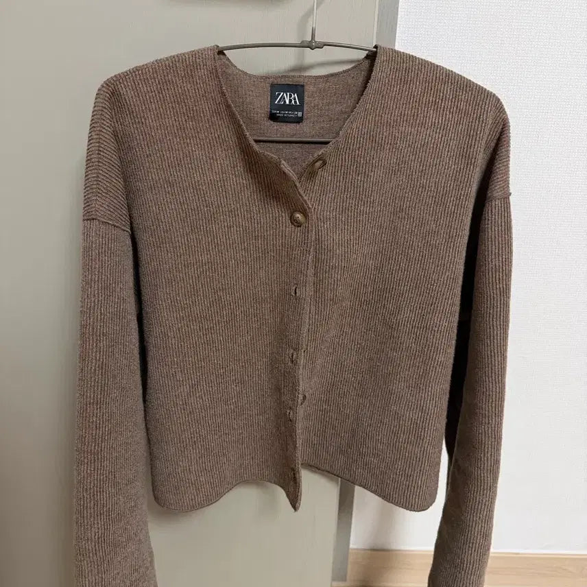 [BUNJANG] ZARA Brown Knit Cardigan M Size / 자라 브라운 니트 가디건 M사이즈입니다