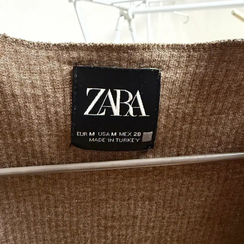 [BUNJANG] ZARA Brown Knit Cardigan M Size / 자라 브라운 니트 가디건 M사이즈입니다