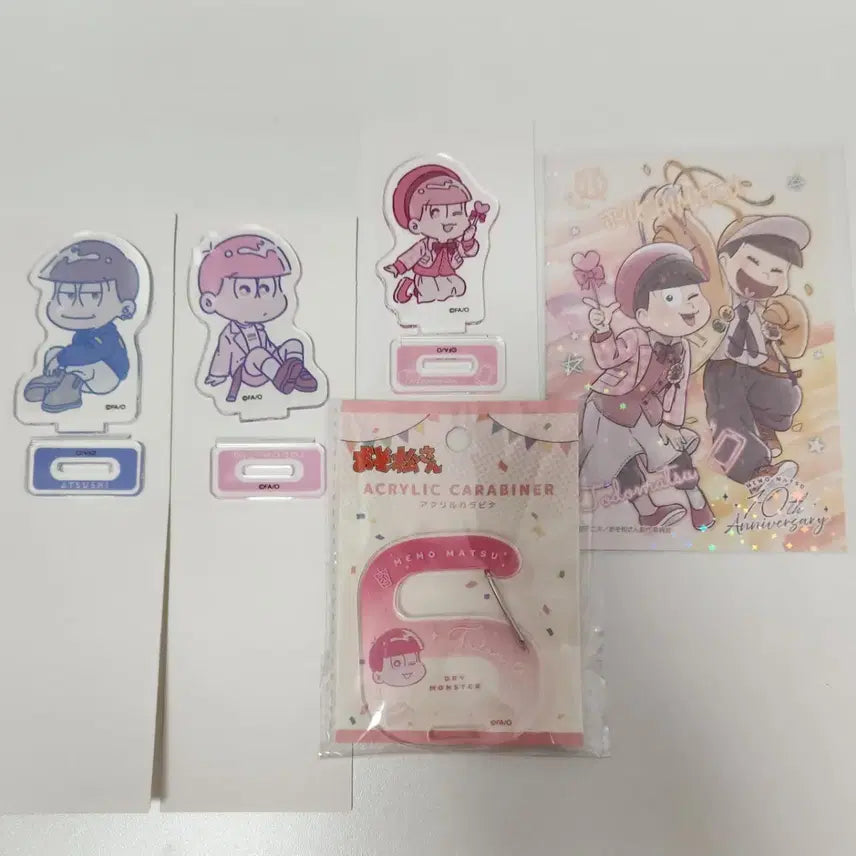 [BUNJANG] Osomatsu-san Todomatsu 10th Anniversary Collaboration Acrylic Stand, Carabiner, Postcard, Jyushimatsu / 오소마츠상 토도마츠 아츠시 10주년 아크릴 스탠드 카라비너 엽서 쥬시마츠