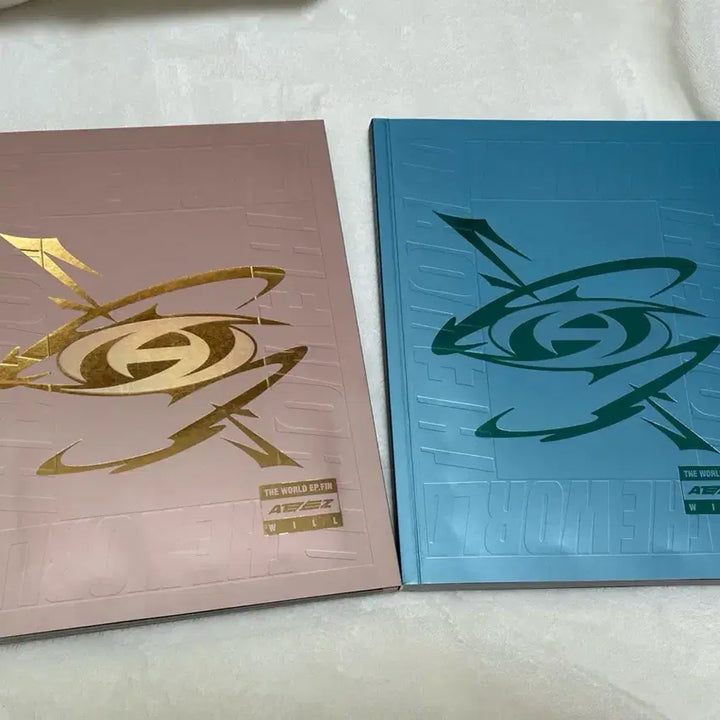 에이티즈 더월드앨범 일괄 판매 (엽서 산,여상)