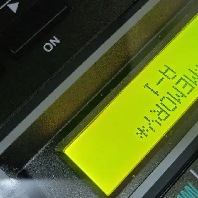 [BUNJANG] Casio CZ-2000S Digital Synthesizer with Hard Case / 카시오 CZ-2000S 디지털 신디사이저 케이스 포함