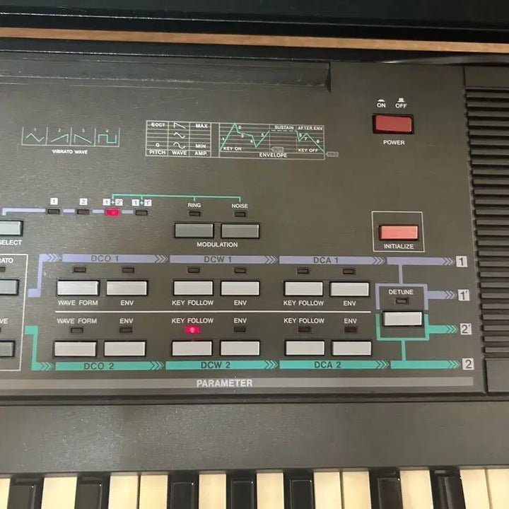 [BUNJANG] Casio CZ-2000S Digital Synthesizer with Hard Case / 카시오 CZ-2000S 디지털 신디사이저 케이스 포함