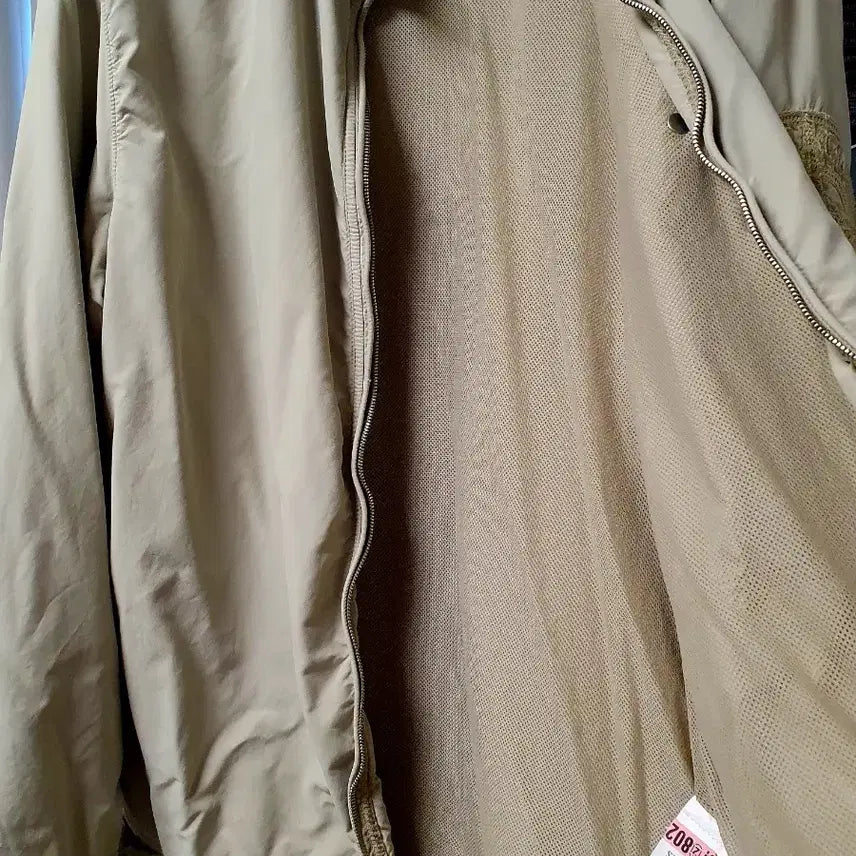 [BUNJANG] Stone Island 24FW Brushed Nylon Overshirt (Beige, XL) / 매장판)스톤아일랜드 24FW 브러쉬드 나일론 오버셔츠(베이지,XL)