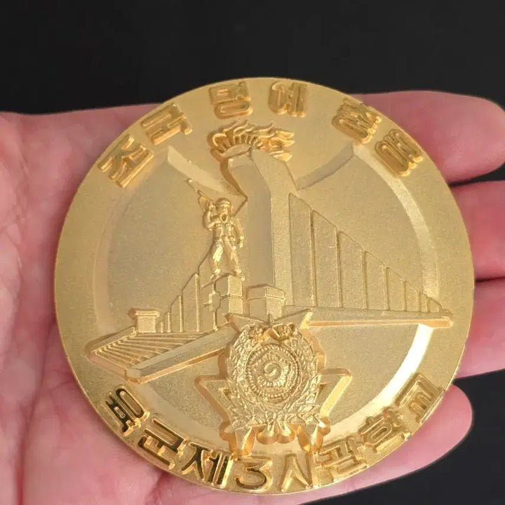 [BUNJANG] Army Coin Paperweight / (대형) 군대코인, 부대코인 판매합니다