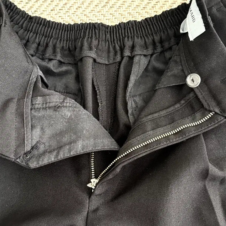 [BUNJANG] Remade Black Pants / 리마드 남자 블랙팬츠