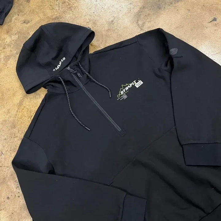 [BUNJANG] Dynafit Black Half-Zip Hoodie (XL) / [정품/XL] 다이나핏 블랙 하프집업 후드티